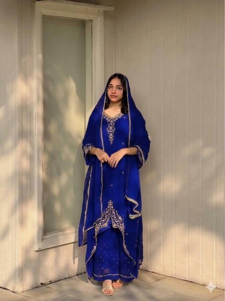 Splendid Blue Fox Georgette Suit Set With Using Embroidered Work In Duptta for Weddings Ready To Wear Collection