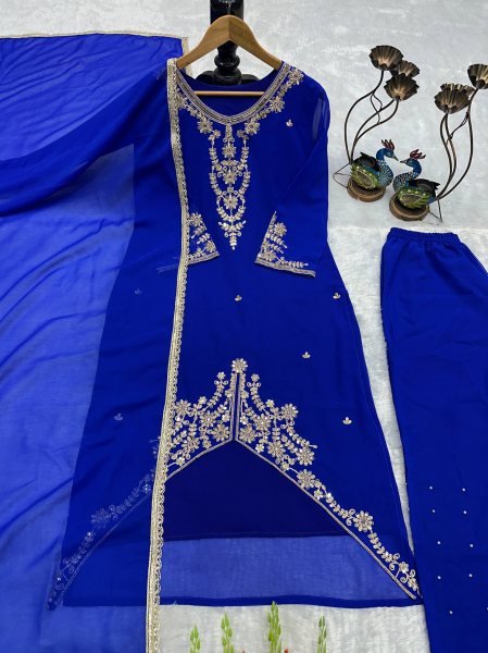 Splendid Blue Fox Georgette Suit Set With Using Embroidered Work In Duptta for Weddings Ready To Wear Collection