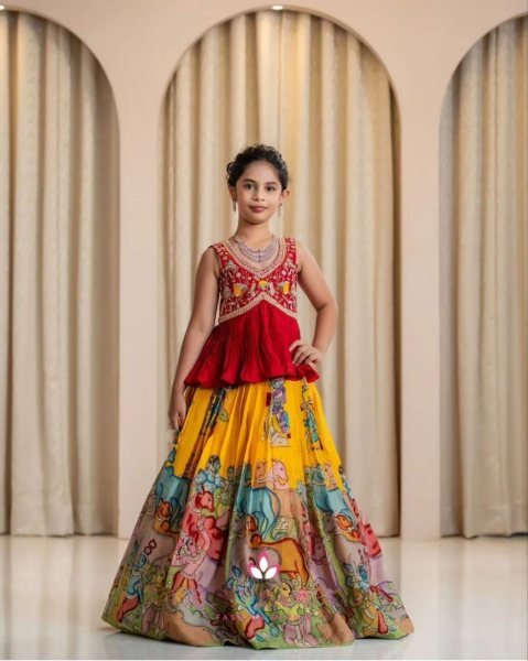 Splendid Kalamkari Print Chinon Silk Lehenga with Blouse for Ethnic Resellers Girls Wear