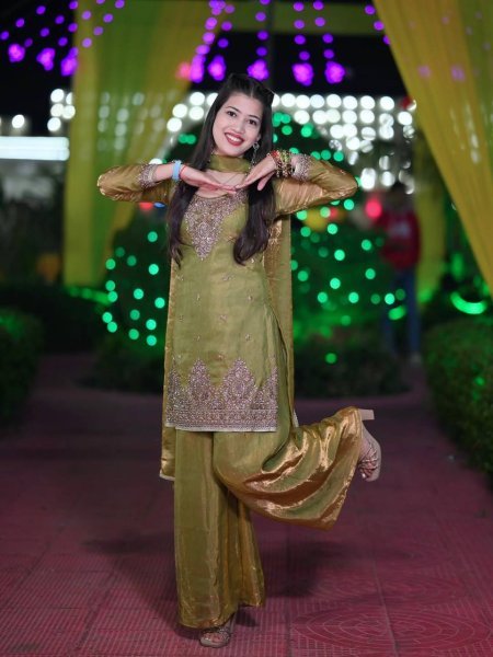 Strong  Olive Green Design Two Tone Fandy Silk Embroidered Top Plazo Set with Dupatta Ready To Wear Collection