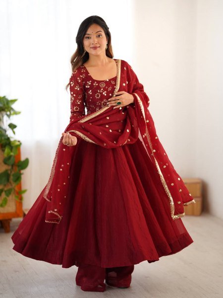 Stunning Crunchy Silk Red  Fully Flared Gown with 4 Meter Flair  Lace Border Dupatta for Festive Wear  3 Piece Kurti Set