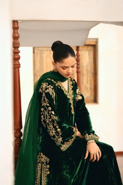 Stunning Dark Green Premium Velvet Kurti Palazzo Set with Georgette Dupatta for Party Ready To Wear Collection