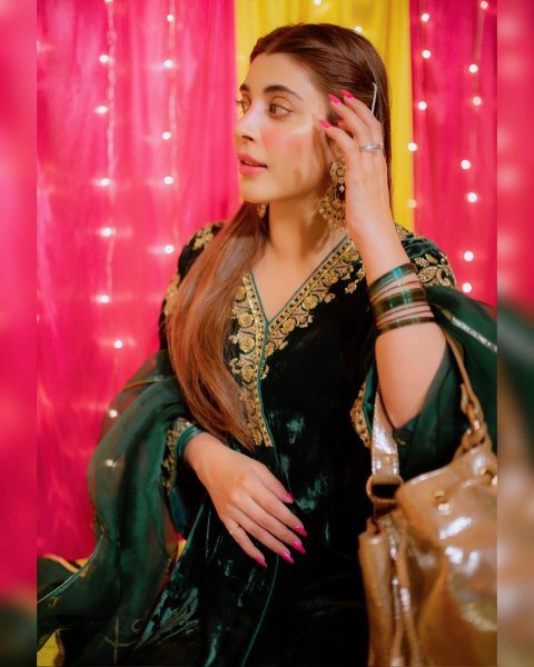 Stunning Dark Green Premium Velvet Kurti Palazzo Set with Georgette Dupatta for Party Ready To Wear Collection