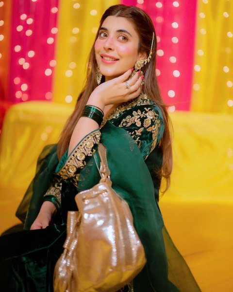 Stunning Dark Green Premium Velvet Kurti Palazzo Set with Georgette Dupatta for Party Ready To Wear Collection