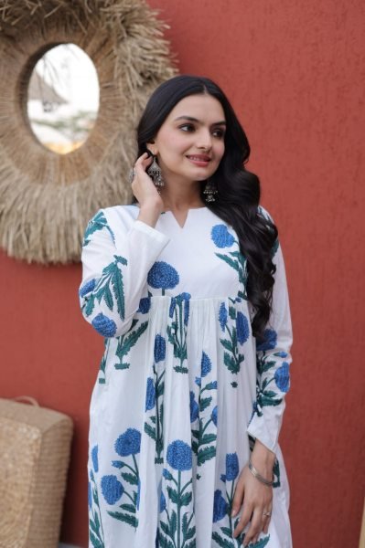 Stunning Sky Blue Floral Printed Cotton Daily Wear Kurti With Pant Printed Kurtis