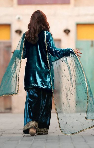 Stunning Velvet Embroidered Kurti Plazzo Set with Dupatta for Bulk Buyers at Manufacturer Rate Ready To Wear Collection