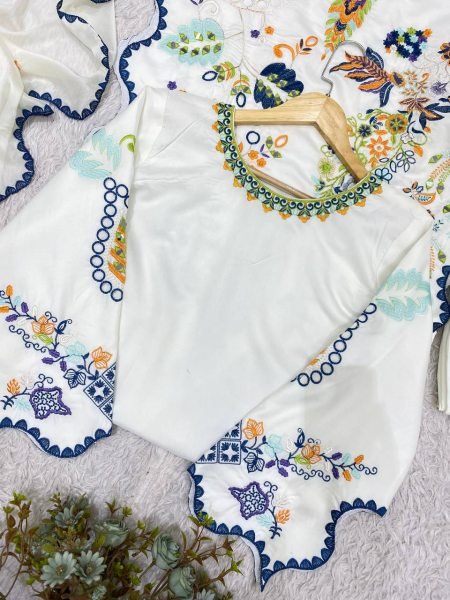 Stunning White Pakistani Star Silk Kurti Pant Dupatta Set with Real Mirror Work For Festival Wear Ready To Wear Collection