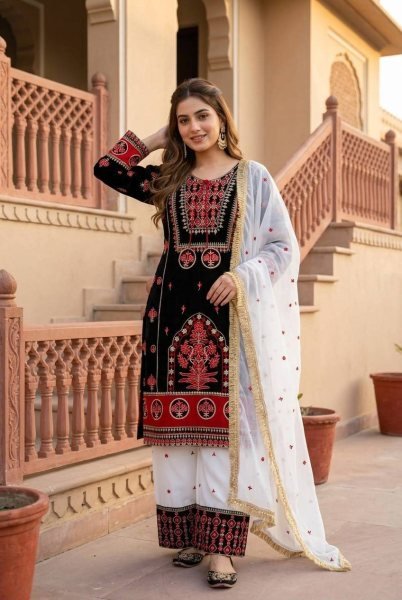 Stylish Black Natural Silk Kurta Set With Heavy Embroidery Work For High Profit Products Ready To Wear Collection