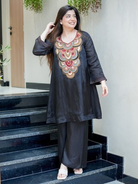 Stylish Black Premium Crepe Party Wear Kurti Pant Set with Elegant Embroidery Work  