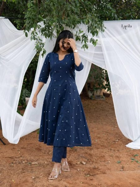 Stylish Blue South Cotton Kurta Set with Elegant Jacquard Work for Summer Wear Cotton Kurtis Wholesale