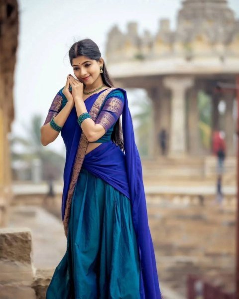 Stylish Blue Women's Kanjivaram Silk Half Saree with Banarasi Silk Dupatta For Festival  Half Saree Lehenga