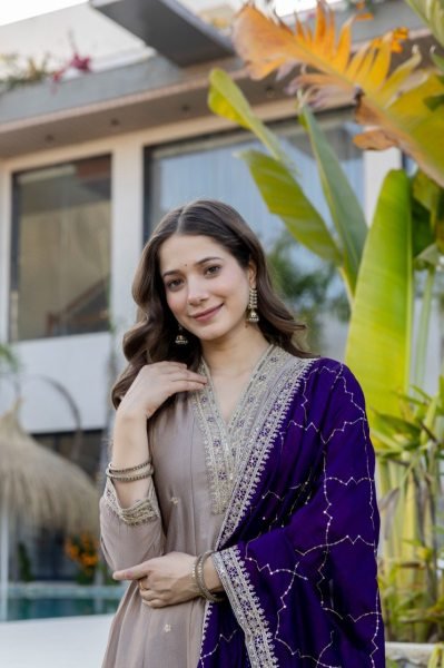 Stylish Cream Anarkali Suit with Embroidery Work for Women Anarkali Kurtis 