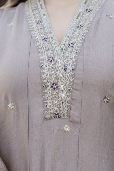 Stylish Cream Anarkali Suit with Embroidery Work for Women Anarkali Kurtis 