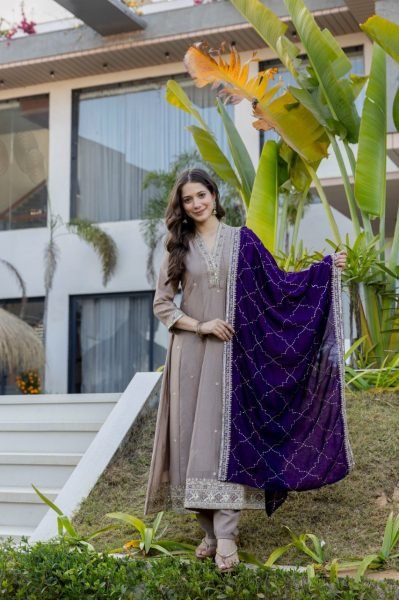 Stylish Cream Anarkali Suit with Embroidery Work for Women Anarkali Kurtis 