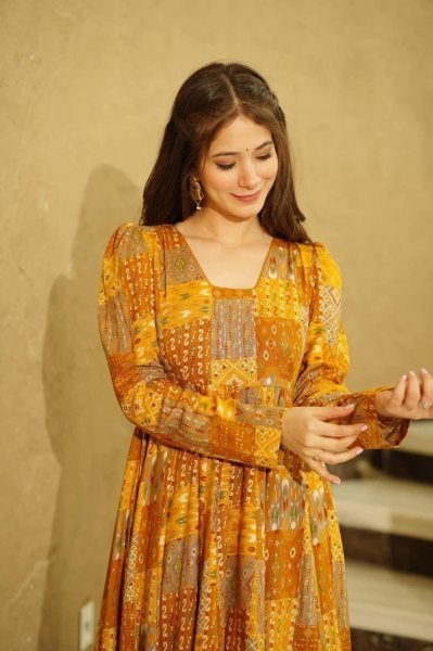 Stylish Mustard Yellow Muslin Kurti With Pant  Kurti With Bottom Wholesale