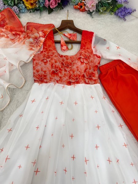 Stylish Organza Taby Silk Long Gown Set with Golden Lace Dupatta for Anarkali Style Anarkali Kurtis 