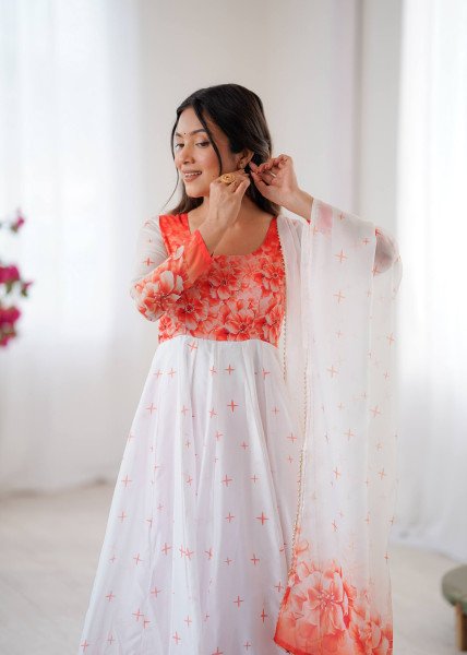 Stylish Organza Taby Silk Long Gown Set with Golden Lace Dupatta for Anarkali Style Anarkali Kurtis 