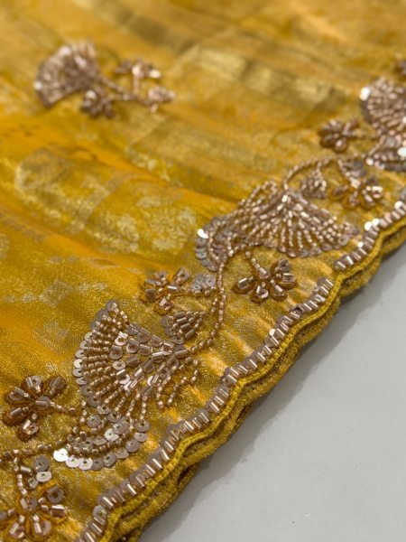 Stylish Yellow Bridal Collection Kanjivarm Silk Saree with Embroidered Butta at Wholeslae Rate Silk Sarees Wholesale