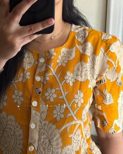 Summer Collection Beautiful Flower Print Cotton Fancy Gown Kurti For Women Cotton Kurtis Wholesale