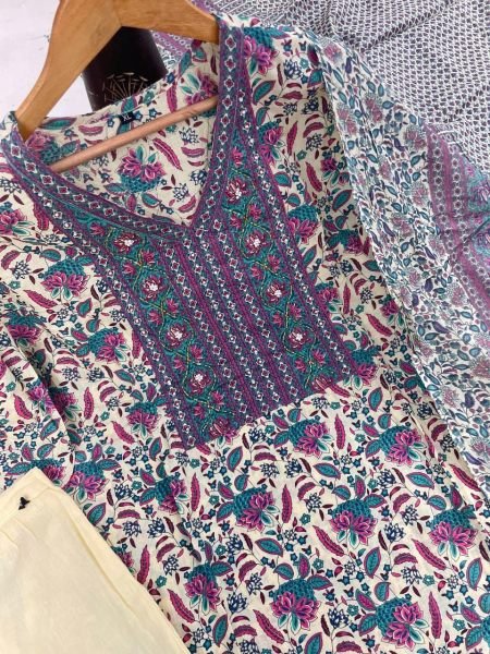 Summer Collection New Design Cotton Anarkali Kurti Set Cotton Kurtis Wholesale
