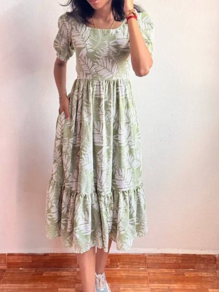 Summer Collection Women Classic Square Neck Green Print Dresses   Gown  