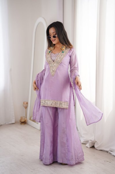 Sustainable Lavender Women's Georgette Embroidered Three Piece Outfit 3 Piece Kurti Set