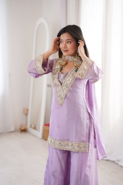 Sustainable Lavender Women's Georgette Embroidered Three Piece Outfit 3 Piece Kurti Set