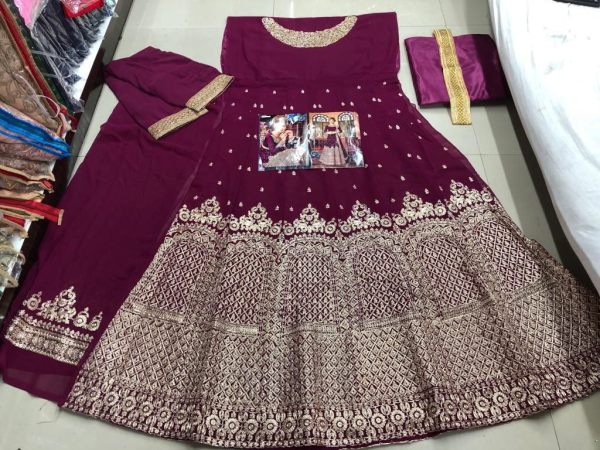 Swagath Women's Wear Heavy Georgette Embroidery Work Anarkali Suit Anarakali Gown Wholesale