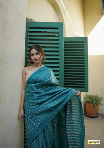 Teal Grace Lightweight Banarasi Saree with Blouse for Classic Celebrations Banarasi Saree Wholesale