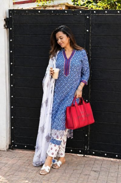 Tejasvi Prakash wear Stylish Printed Kurti Pant Set for Summer Collection Printed Kurtis