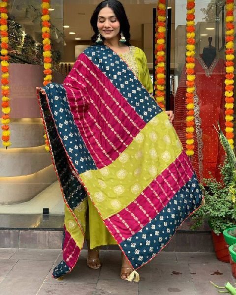 Textile Manufacturers New Collection Viscose Chanderi Kurti Pants with Dupatta Reseller Special 3 Piece Kurti Set