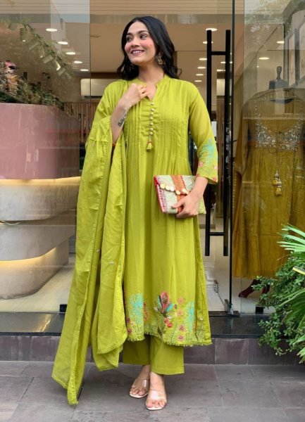 three piece kurti set with embroidery work for women's  Kurtis