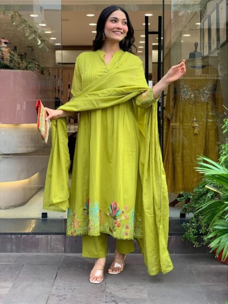 three piece kurti set with embroidery work for women's  Embroidery Kurtis 