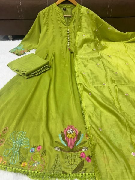 three piece kurti set with embroidery work for women's  Embroidery Kurtis 