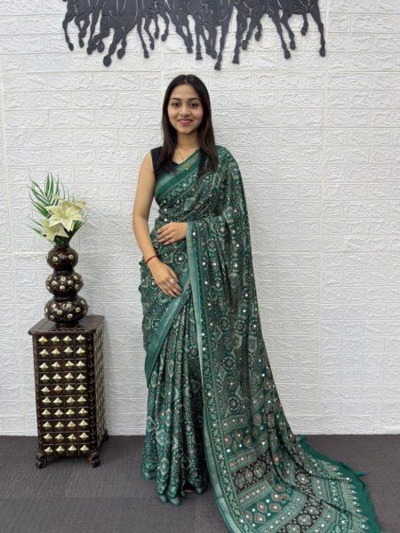 Timeless Green Elegant Soft Cotton Saree with Designer Mirror Work for Festive Season Sarees 