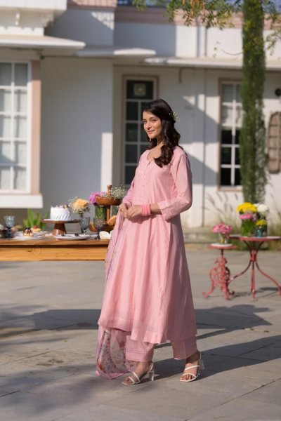 Timeless Pink Festive Special Chanderi Kurti Pant Dupatta Set at Wholesale Rate Embroidery Kurtis 