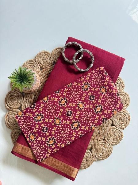 Traditional Soft Mul Cotton Saree with Tassels and Contrast Blouse at Manufacturer Rates Cotton Sarees Wholesale