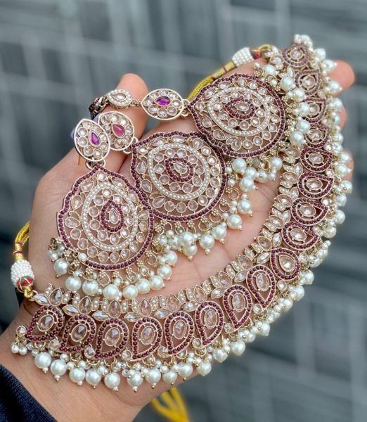 Traditional Stone Work Jhumka    Tika Set Designer Gold Finish Jewelry for Weddings Fashion Accessories Wholesale