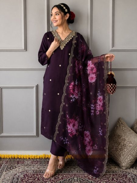 Traditional Vichitra Silk Kurti Pant Dupatta Set For Womens Comfortable  All-Day Wear Kurtis