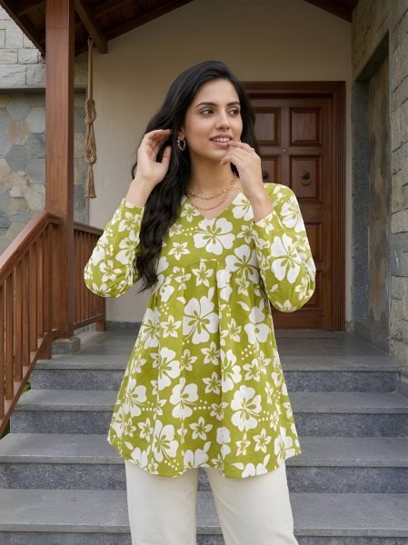 Transformative Green Women V Neck Printed Tunic Top for The Office Wear  Tunics kurti
