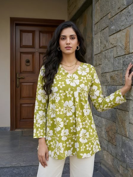 Transformative Green Women V Neck Printed Tunic Top for The Office Wear  Tunics kurti