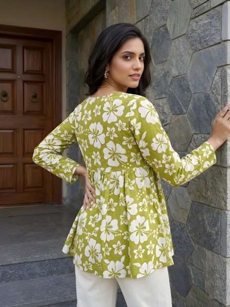 Transformative Green Women V Neck Printed Tunic Top for The Office Wear  Tunics kurti