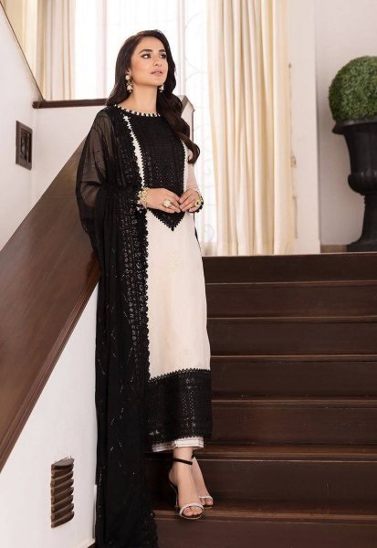 Transformative White Crepe Top Pant Set with Sequence Work for Festive Wear Ready To Wear Collection