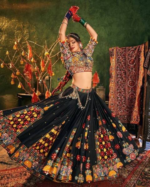Trending Navratri Lehenga Choli with Dupatta And Real Mirror Work at Wholesale Rate Navratri Lehnega Choli