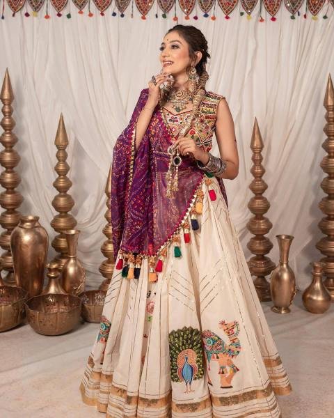 Trending Navratri Muslin Cotton Lehenga Chaniya Choli Set With Real Mirror Work And Georgette Dupatta Navratri Lehnega Choli