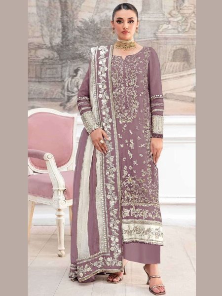 Trending Purple Heavy Work Suit Set for Women 2026 Fashion Salwar Kameez