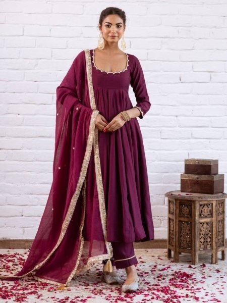 Trendy Daily Collection Wine Vichitra Silk Beads Work 4.5 Flair Anarkali With Full Sleeves And Bottom Dupatta 