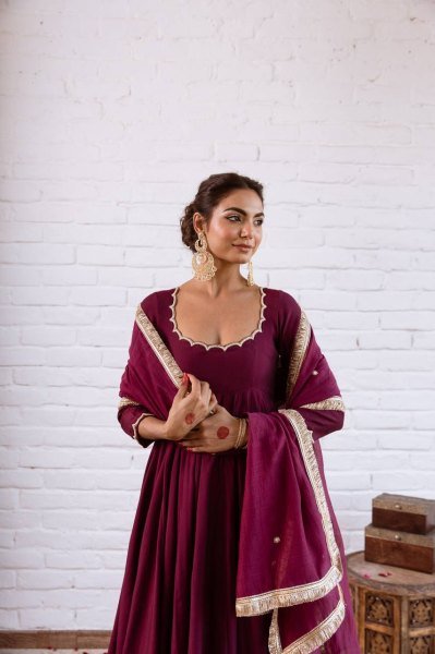 Trendy Daily Collection Wine Vichitra Silk Beads Work 4.5 Flair Anarkali With Full Sleeves And Bottom Dupatta Ready To Wear Collection