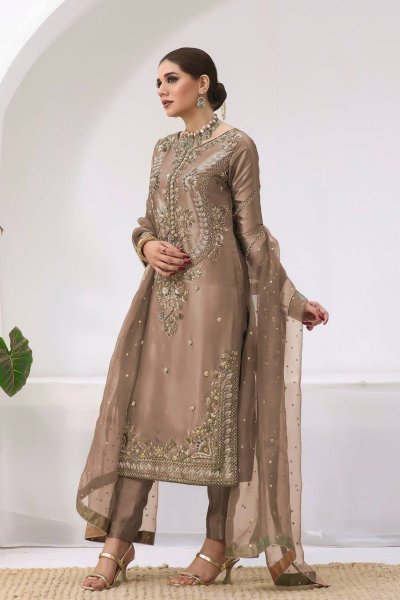 Trendy Pakistani Jimmy Choo Silk Three Piece Salwar Suit for Parties Ready To Wear Collection