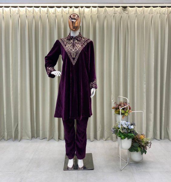 Trendy Purple Velvet Kurta Plazzo with Sequin Embroidery Work for Designer Wear CO ORD Sets